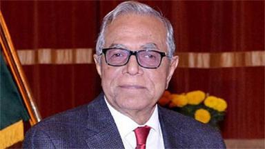 চিকিৎসার জন্য থাইল্যান্ডে গেছেন সাবেক রাষ্ট্রপতি আবদুল হামিদ