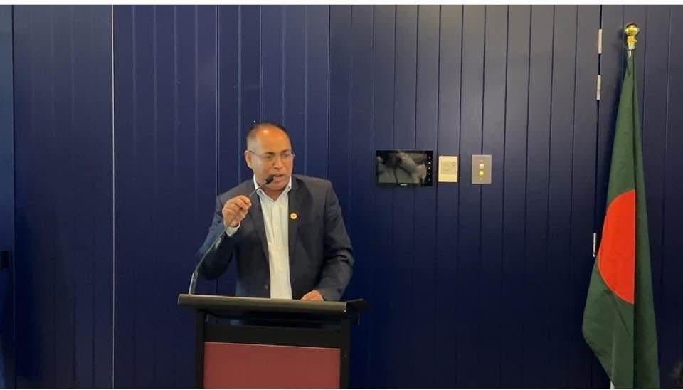 Description of Image