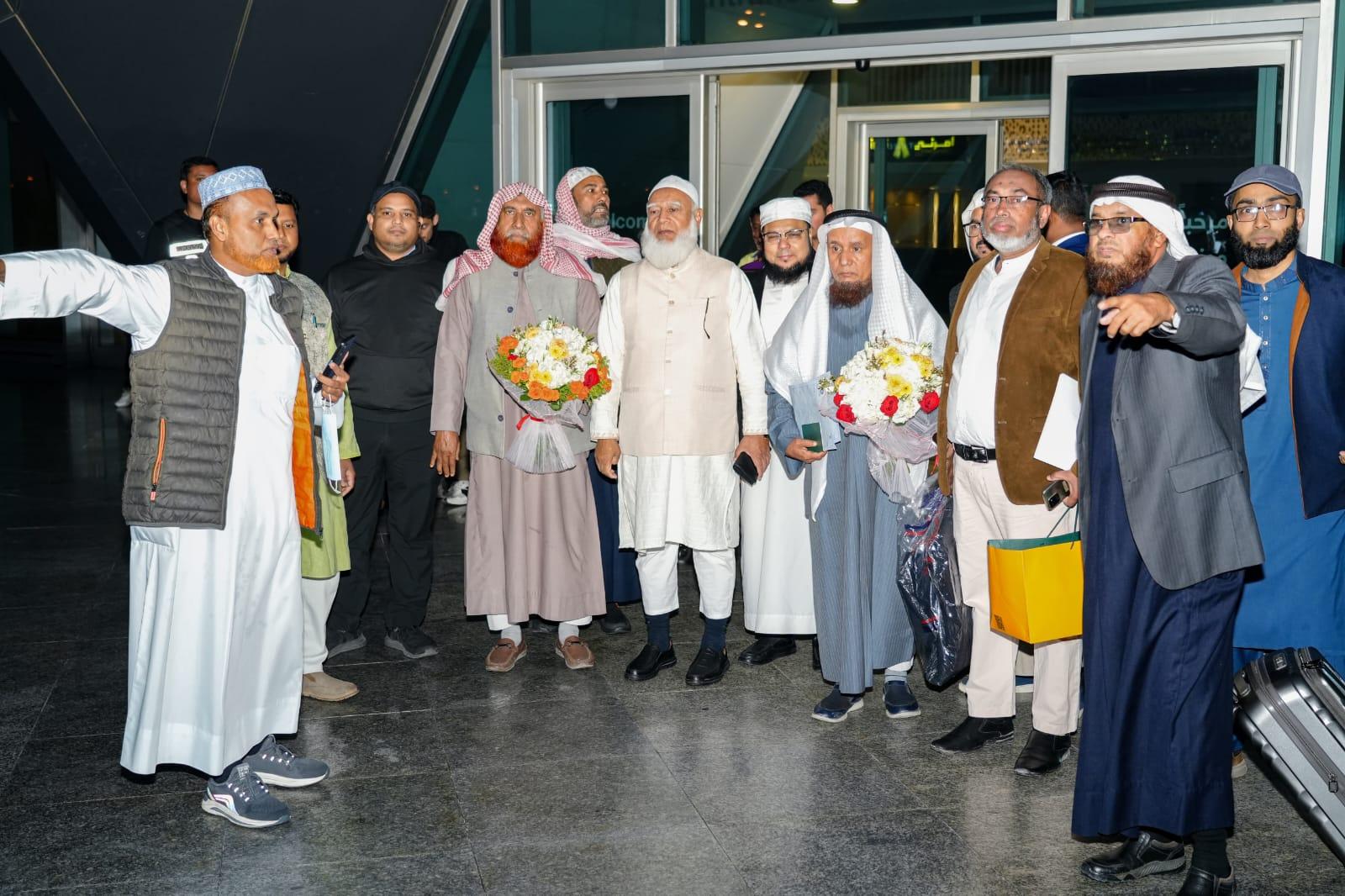 কুয়েতে ৪ দিনের সফরে জামায়াতে ইসলামীর আমির