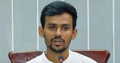 নিষিদ্ধ হচ্ছে যুবলীগ ও স্বেচ্ছাসেবক লীগ: উপদেষ্টা আসিফ মাহমুদের ফেসবুক স্ট্যাটাস