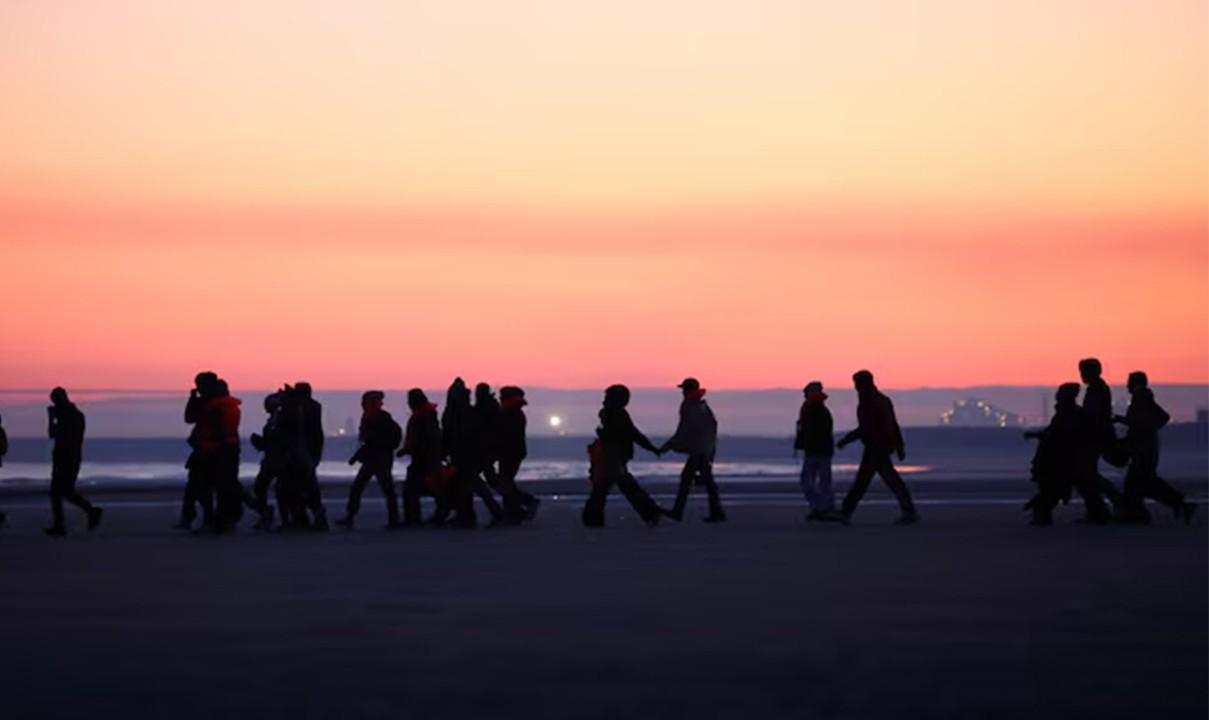 Description of Image