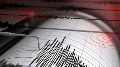 ভোররাতে ভূমিকম্পে কাঁপল দেশ