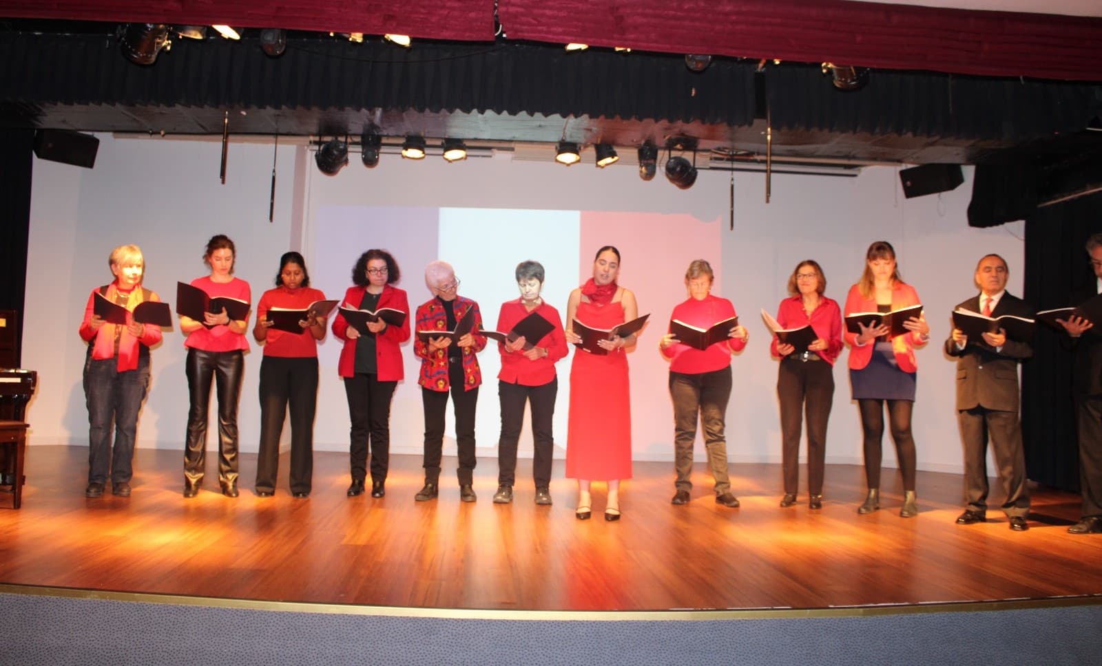 Description of Image