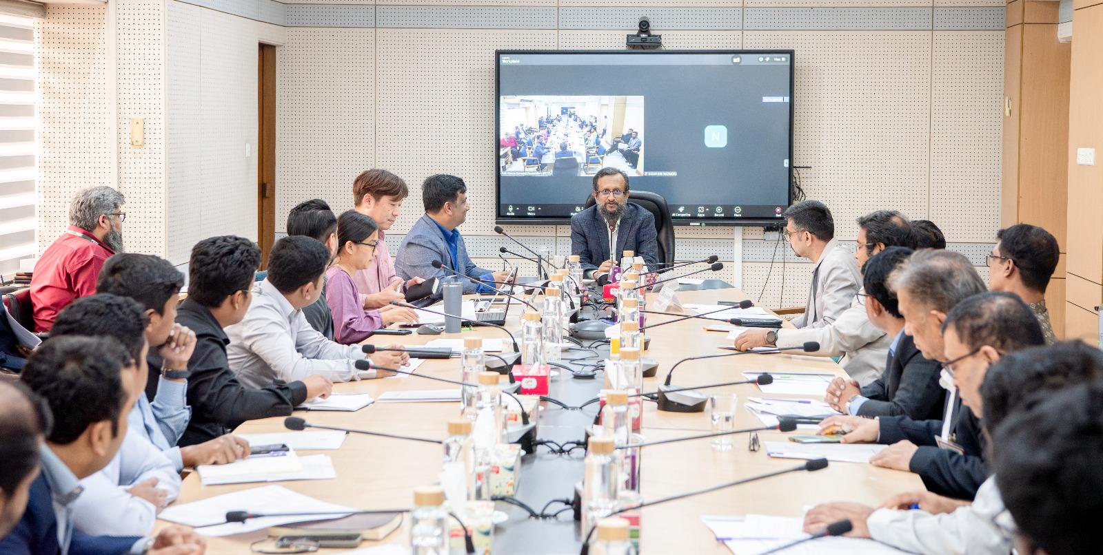 Description of Image