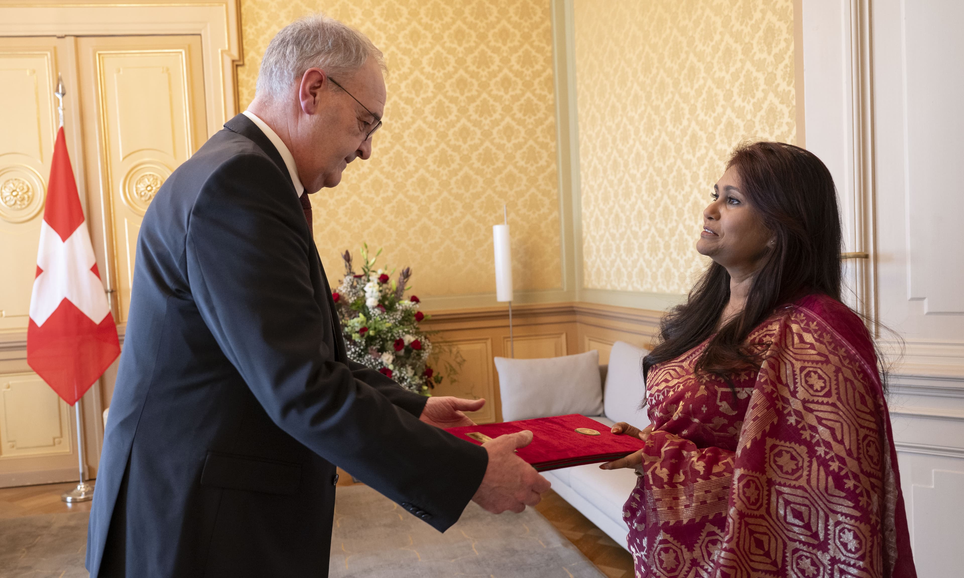 Description of Image