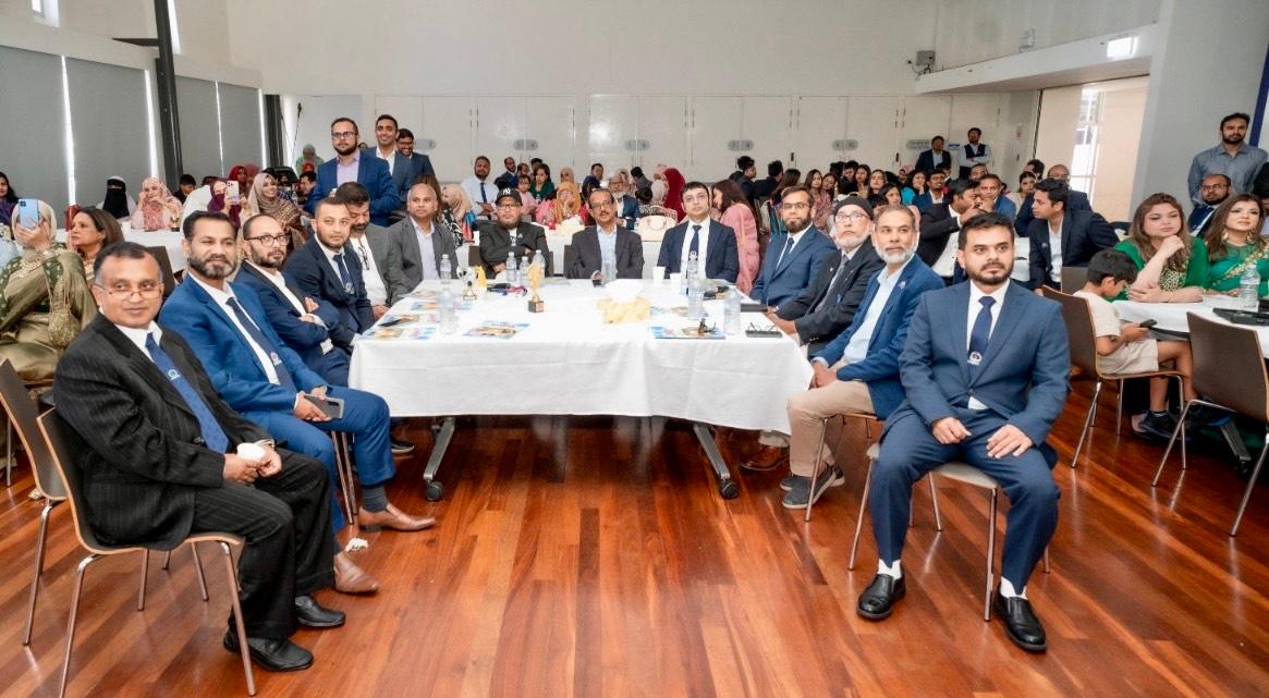 Description of Image