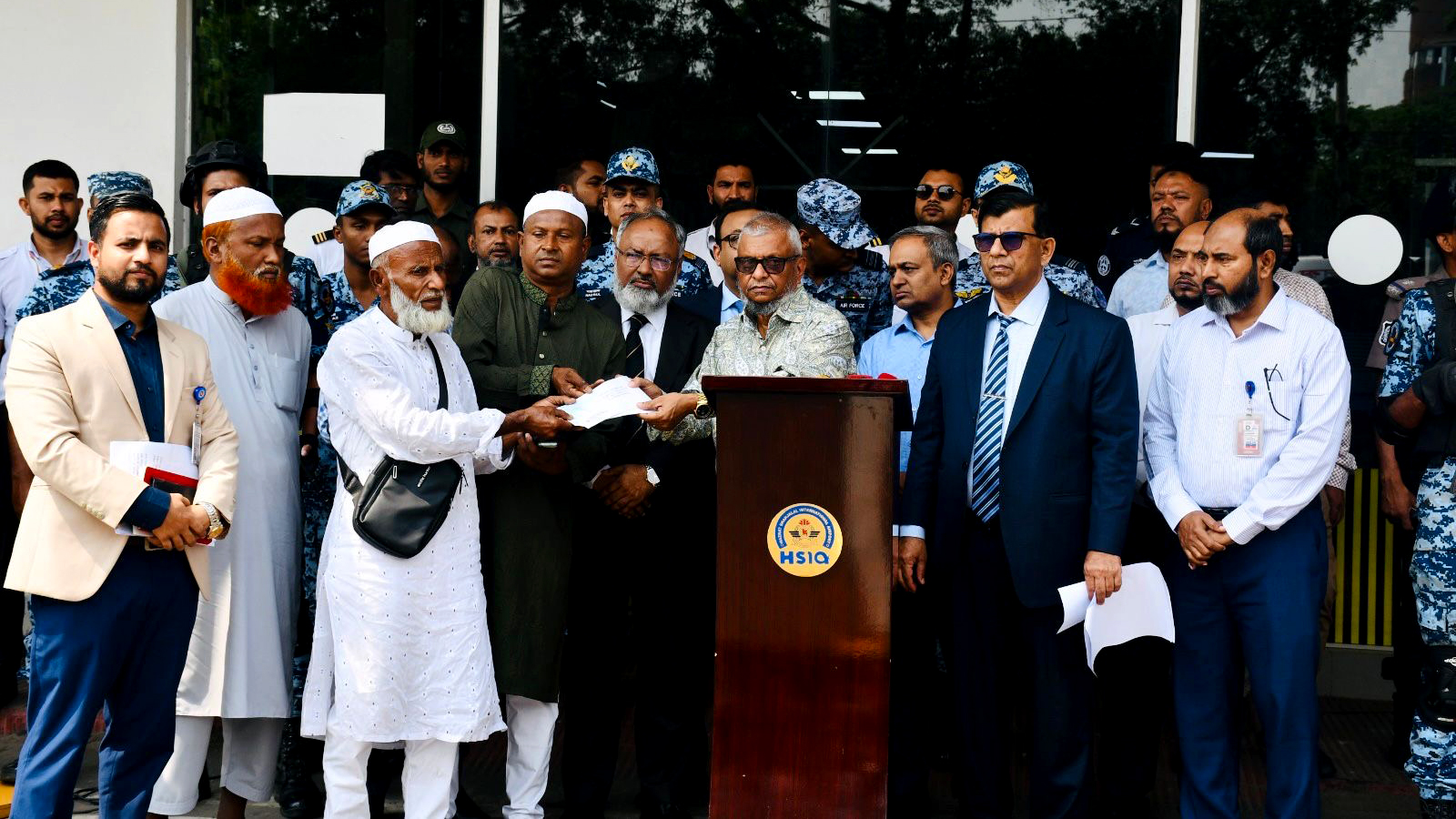 Description of Image