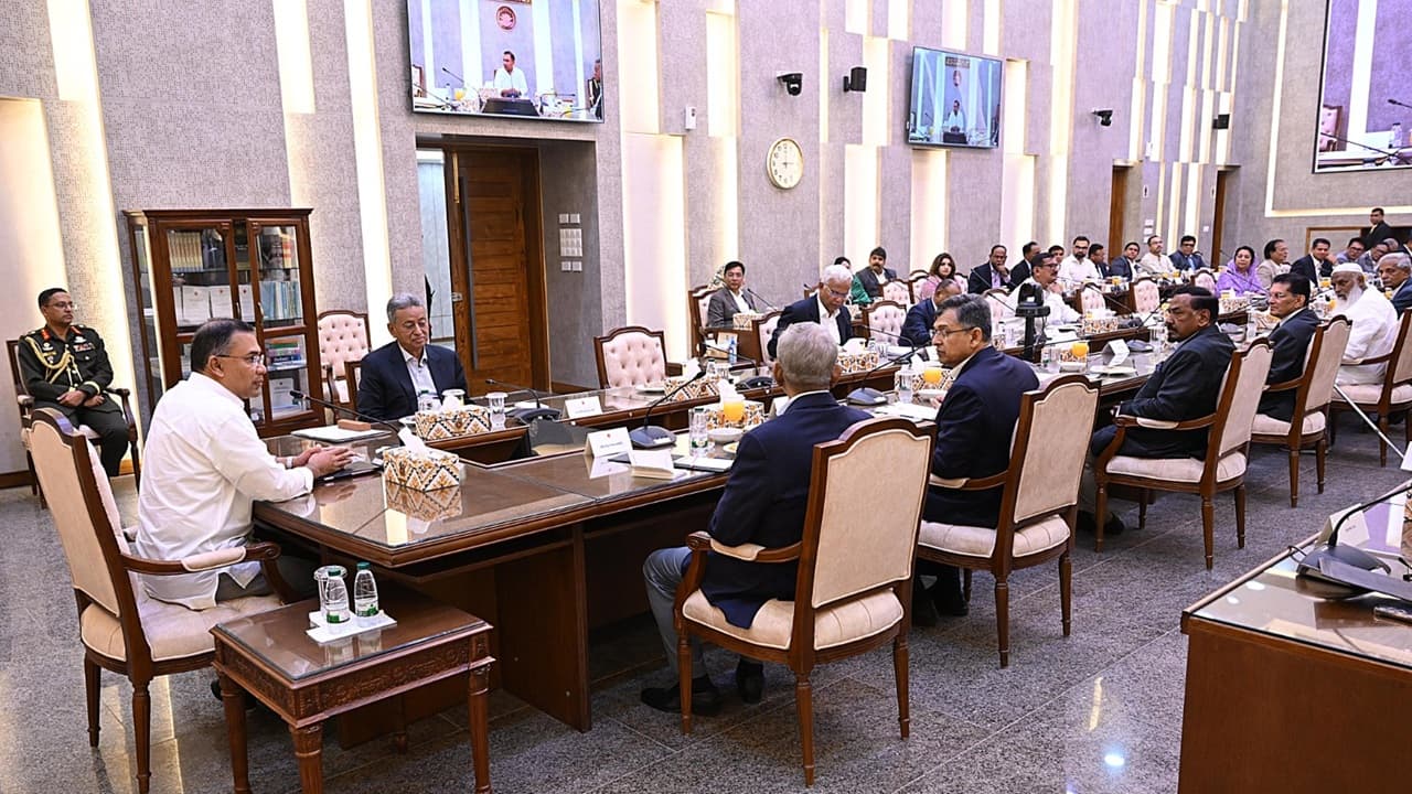 Description of Image