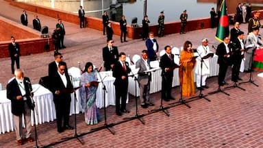 তারেক রহমানের মন্ত্রিসভায় প্রতিমন্ত্রী হিসেবে শপথ নিলেন যারা