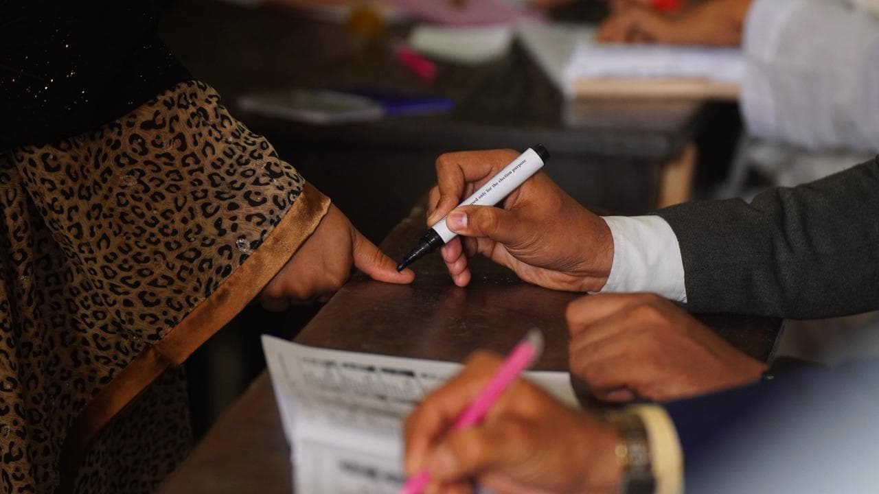 Description of Image