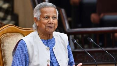আইন-শৃঙ্খলা নিয়ে উচ্চপর্যায়ের বৈঠক প্রধান উপদেষ্টার