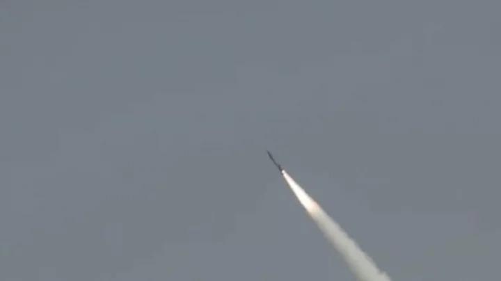 ভারতের সঙ্গে উত্তেজনার মধ্যে ক্ষেপণাস্ত্র পরীক্ষা পাকিস্তানের