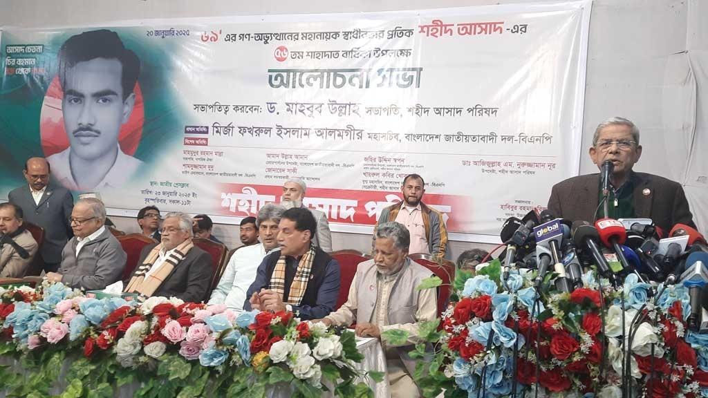 অন্তর্বর্তী সরকারের নিরপেক্ষতা নিয়ে প্রশ্ন বিএনপি মহাসচিব মির্জা ফখরুলের