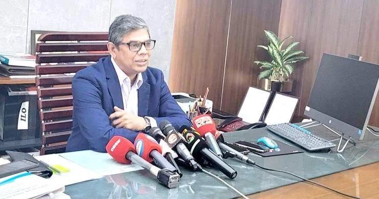 এপ্রিলের মধ্যে ১৮ হাজার শ্রমিক মালয়েশিয়ায় পাঠানোর চেষ্টা চলছে: সচিব