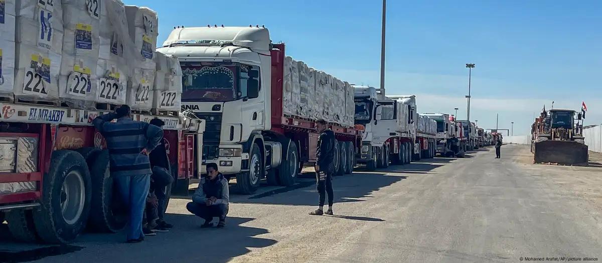 গাজায় মানবিক সহায়তার প্রবেশ বন্ধে জাতিসংঘ ও আরব দেশের নিন্দা