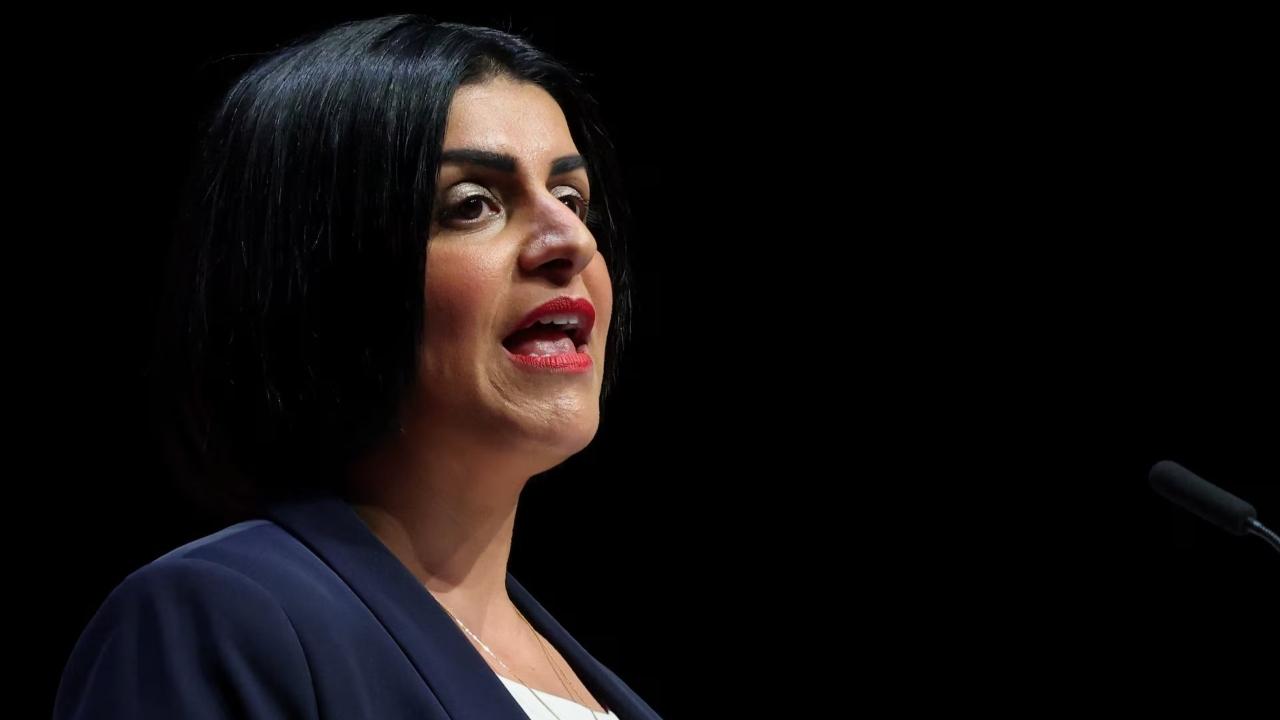 ব্রিটেনের নাগরিকত্ব হারানোর ঝুঁকির মুখে বাংলাদেশসহ বিভিন্ন দেশের ৯০ লাখ মুসলিম